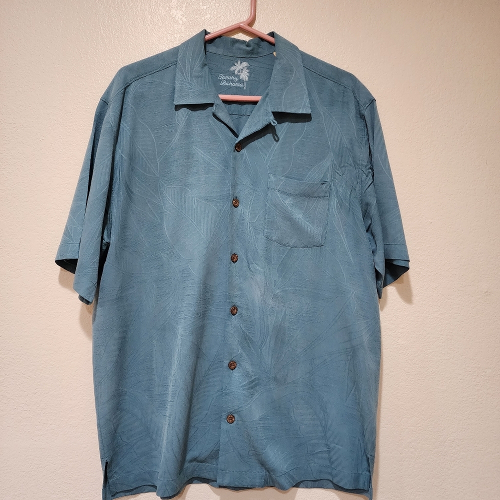 Tommy Bahama 100% Washable Silk Button Down Palm Leaf Print Men's Shirt size Med